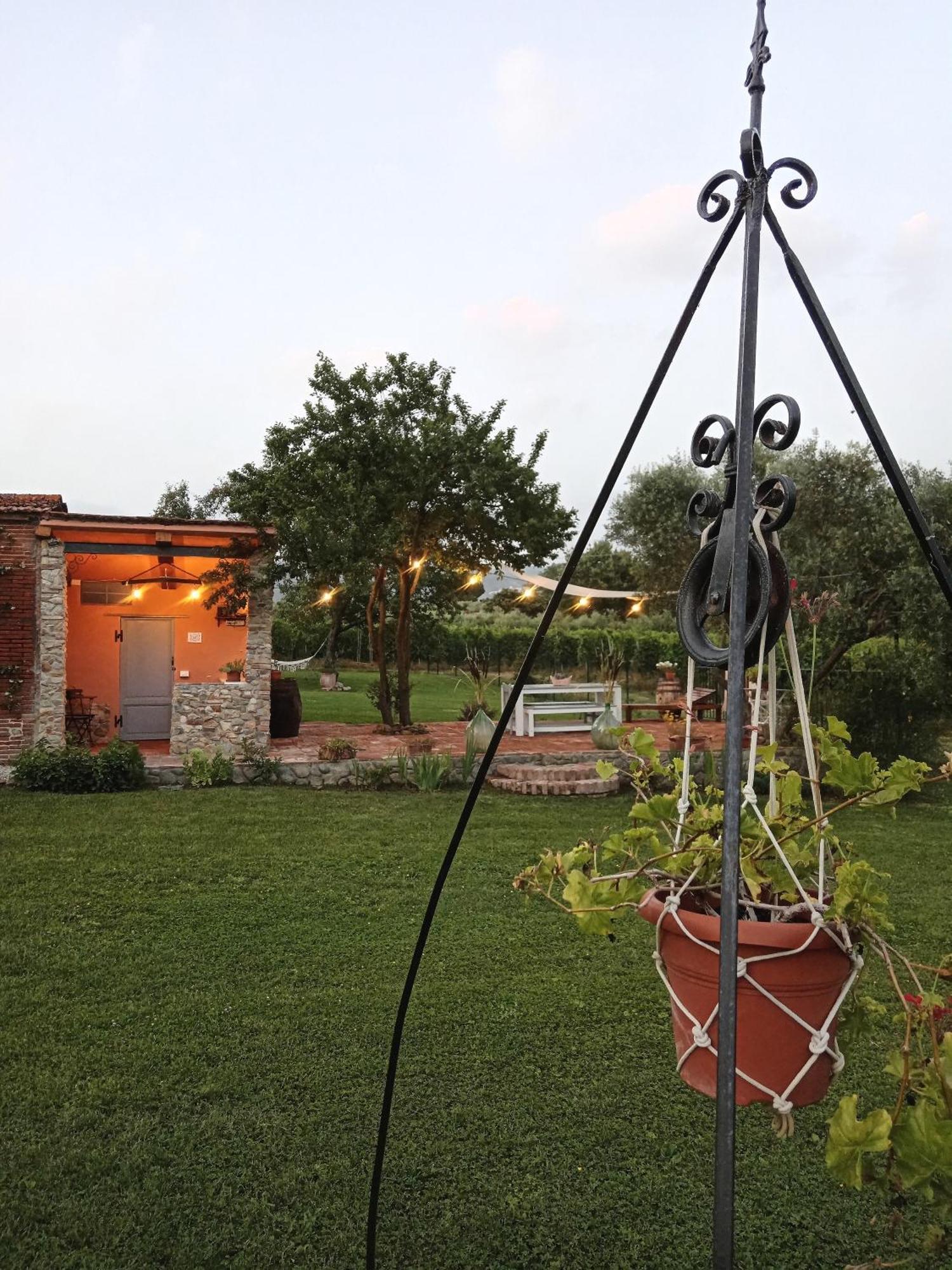 Casale - La Camera Di Leda Lamporecchio Exterior photo
